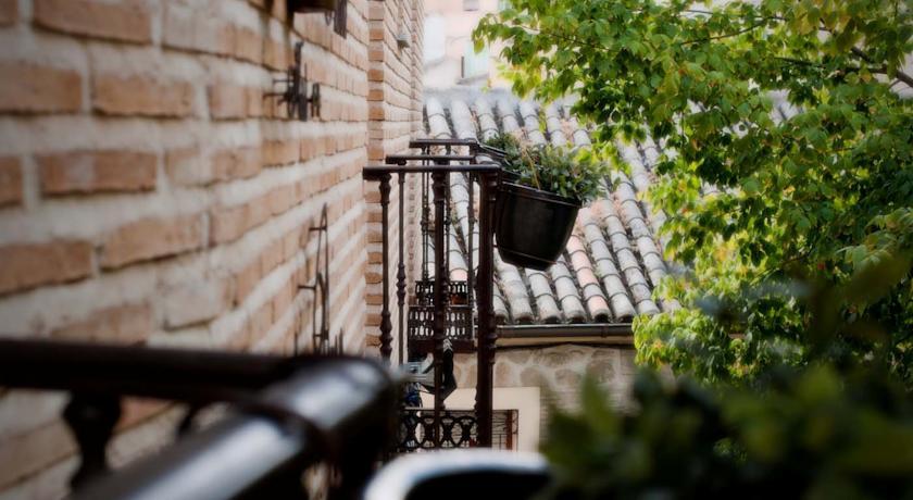 Yit Puerta Bisagra Hotel Toledo Exterior foto