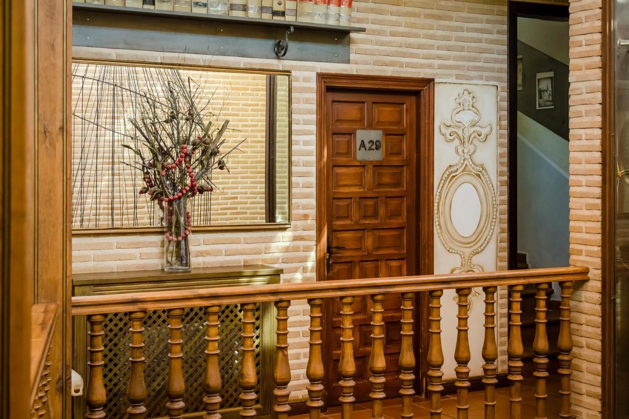 Yit Puerta Bisagra Hotel Toledo Exterior foto