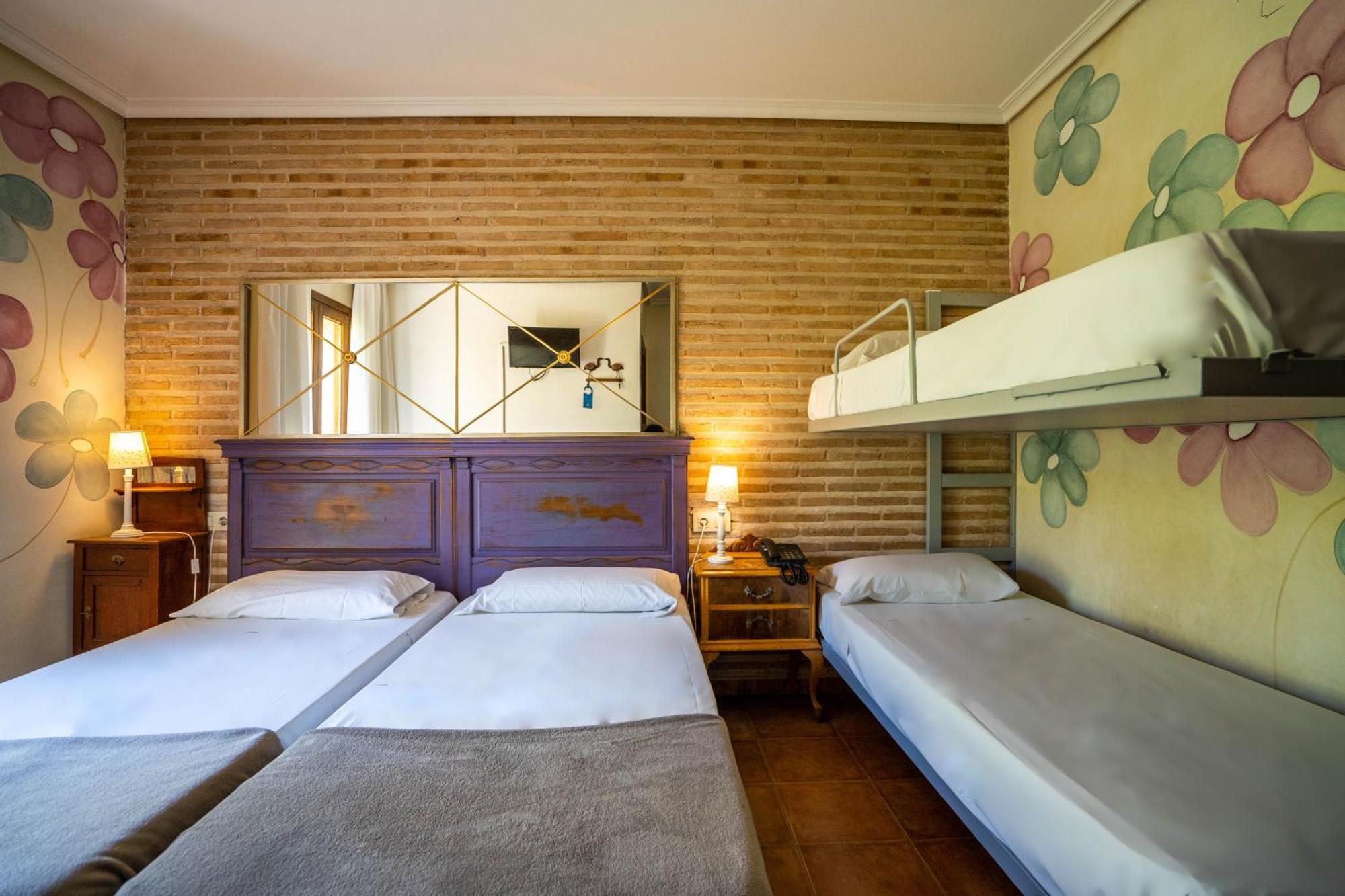 Yit Puerta Bisagra Hotel Toledo Exterior foto